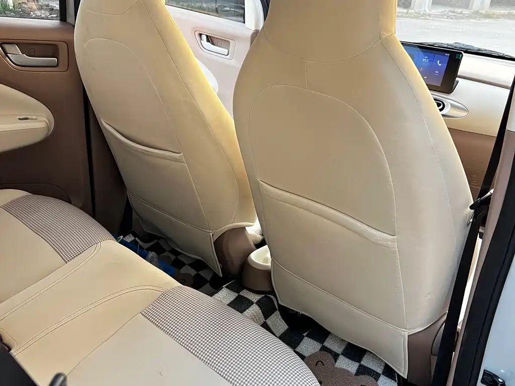 Wuling MINIEV — миниатюра 12