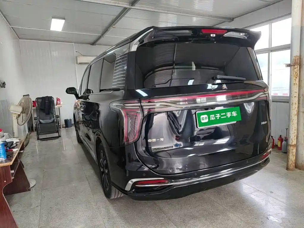 Hongqi Hongqi HQ9 — миниатюра 5