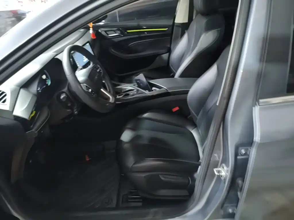 Roewe i5 — миниатюра 15