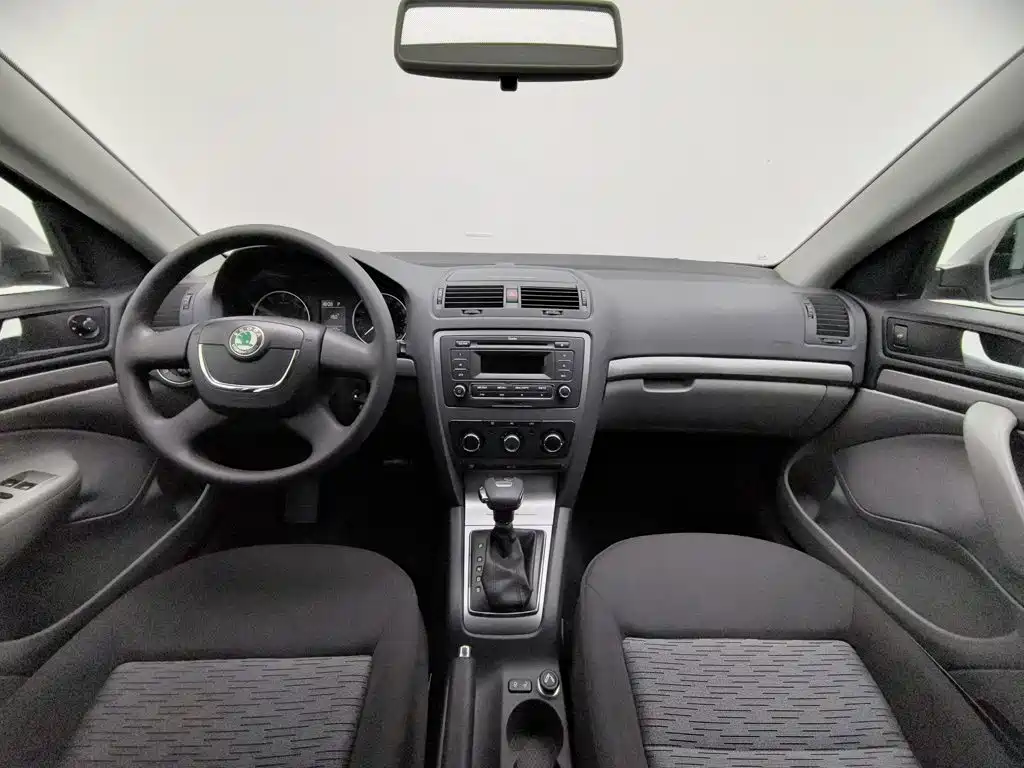 Skoda Octavia — миниатюра 5