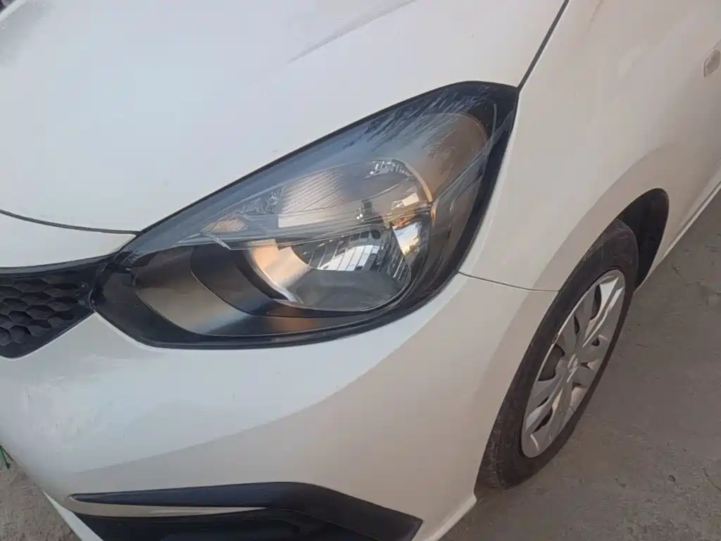 Honda Fit — миниатюра 24