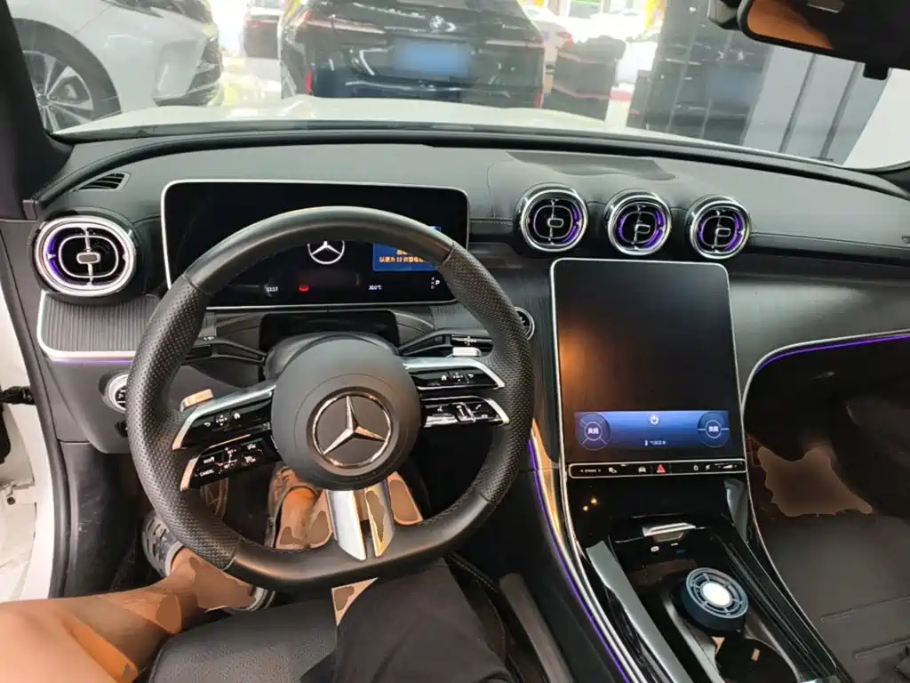 Mercedes-Benz C-Class — миниатюра 10