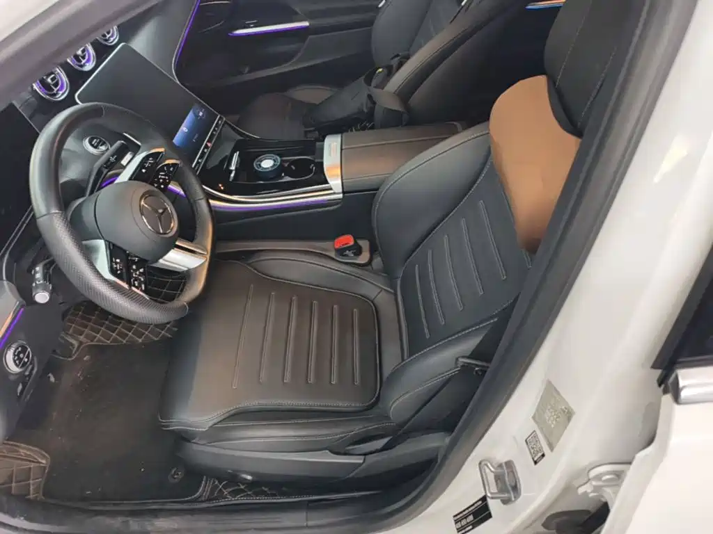 Mercedes-Benz C-Class — миниатюра 15