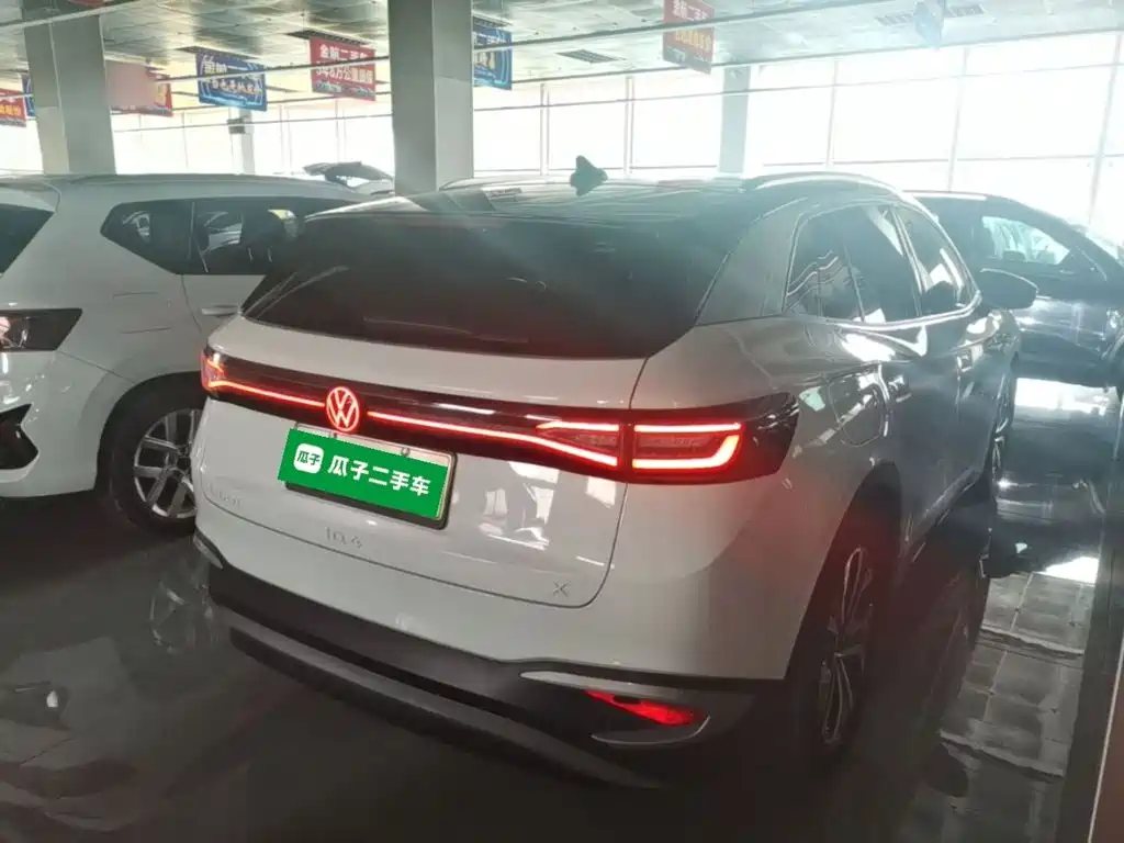 Volkswagen ID.4 X — миниатюра 7