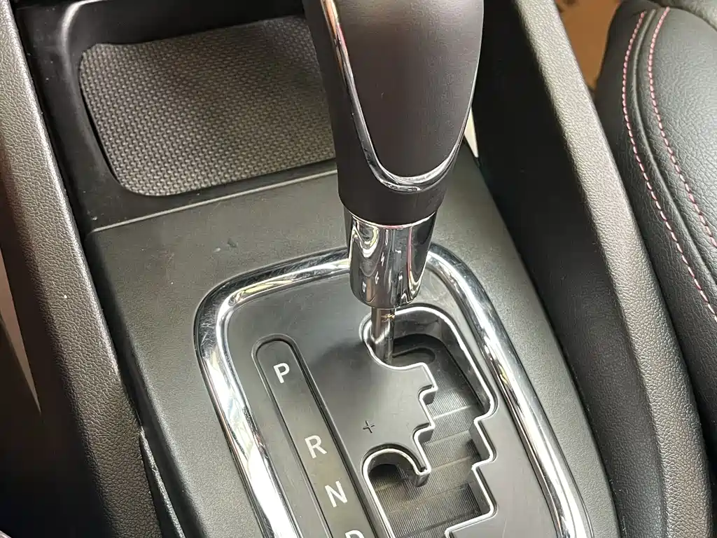 Changan CS35 2016 1.6L AT Luxury V