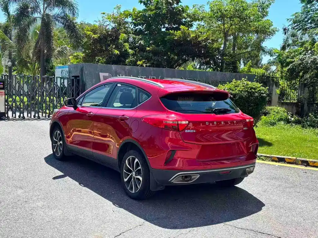 Geely Emgrand GS — миниатюра 9
