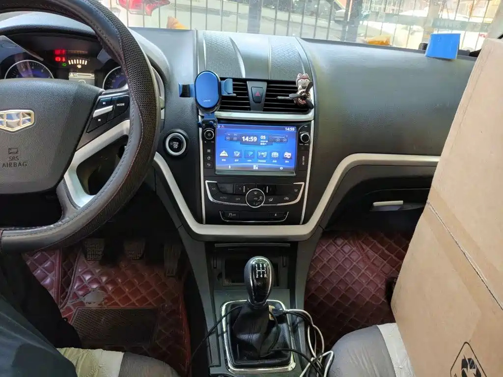 Geely Emgrand — миниатюра 14