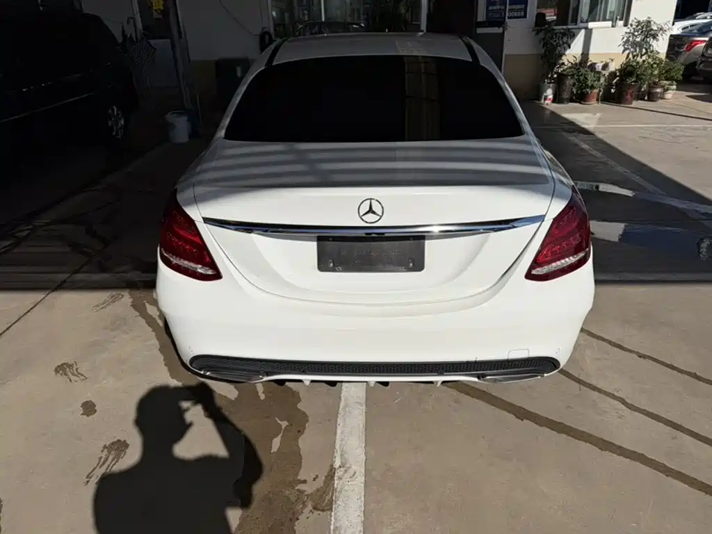 Mercedes-Benz C-Class — миниатюра 6