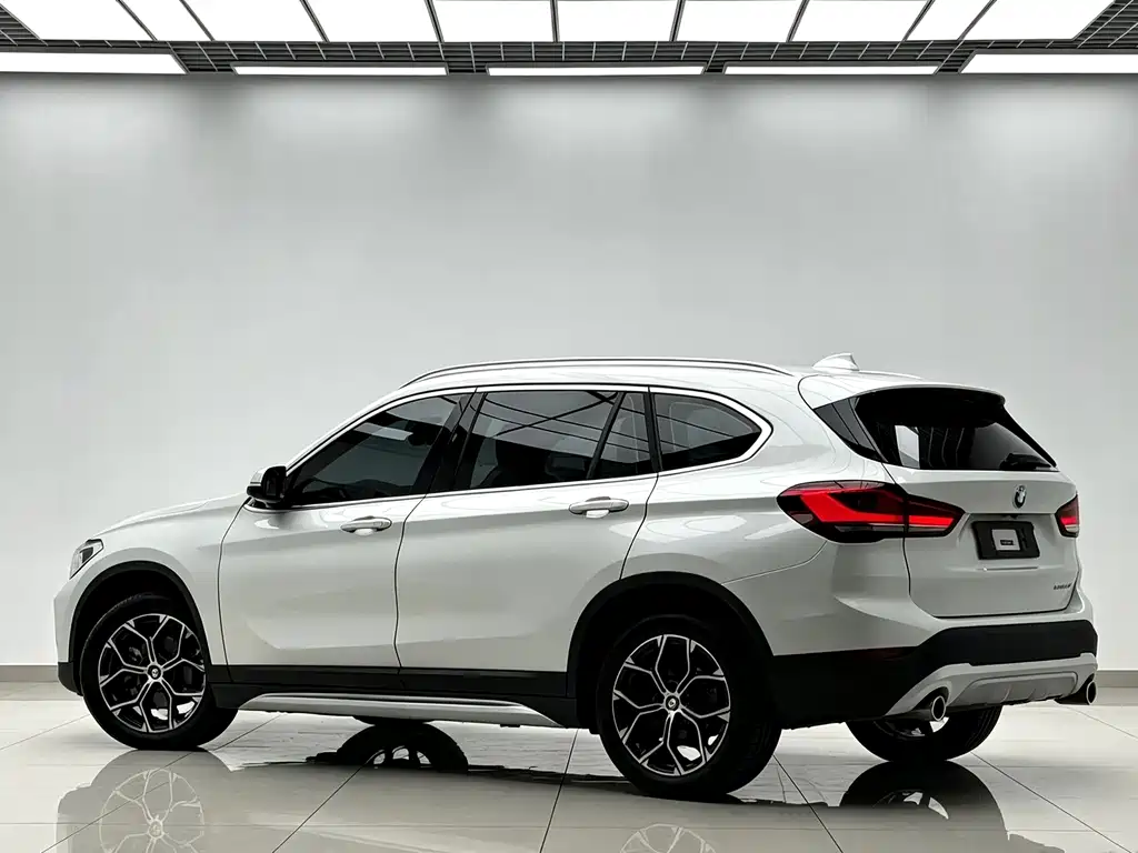 BMW X1 — миниатюра 6
