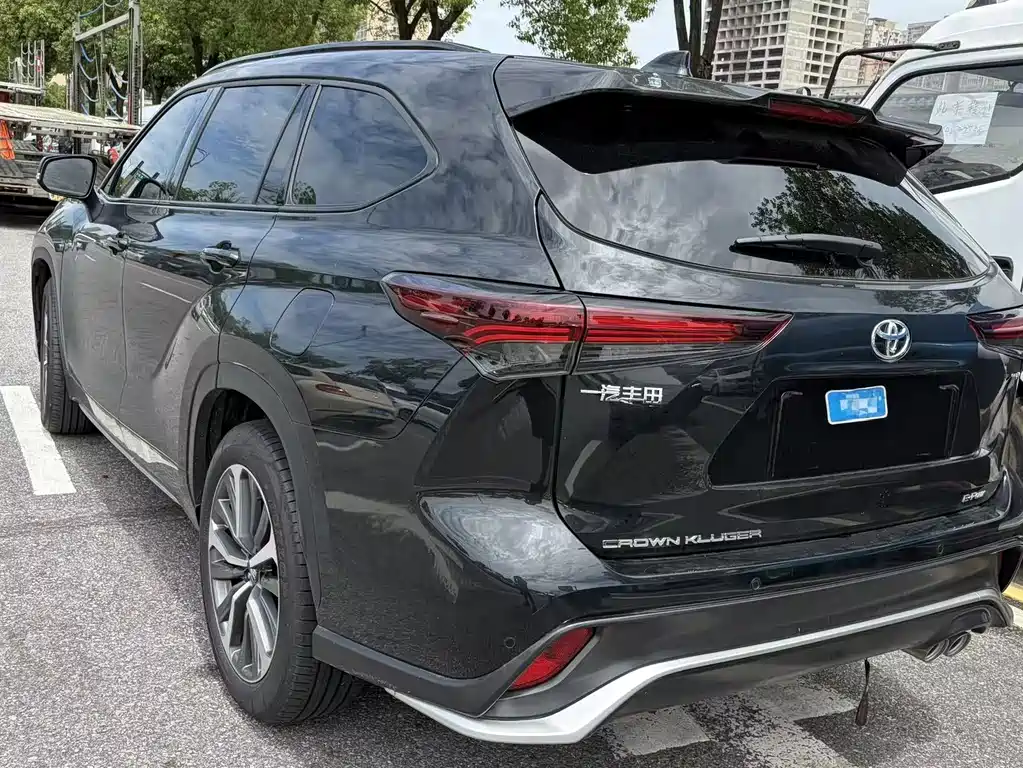 Toyota Crown Kluger 2024 2.5L HEV Luxury