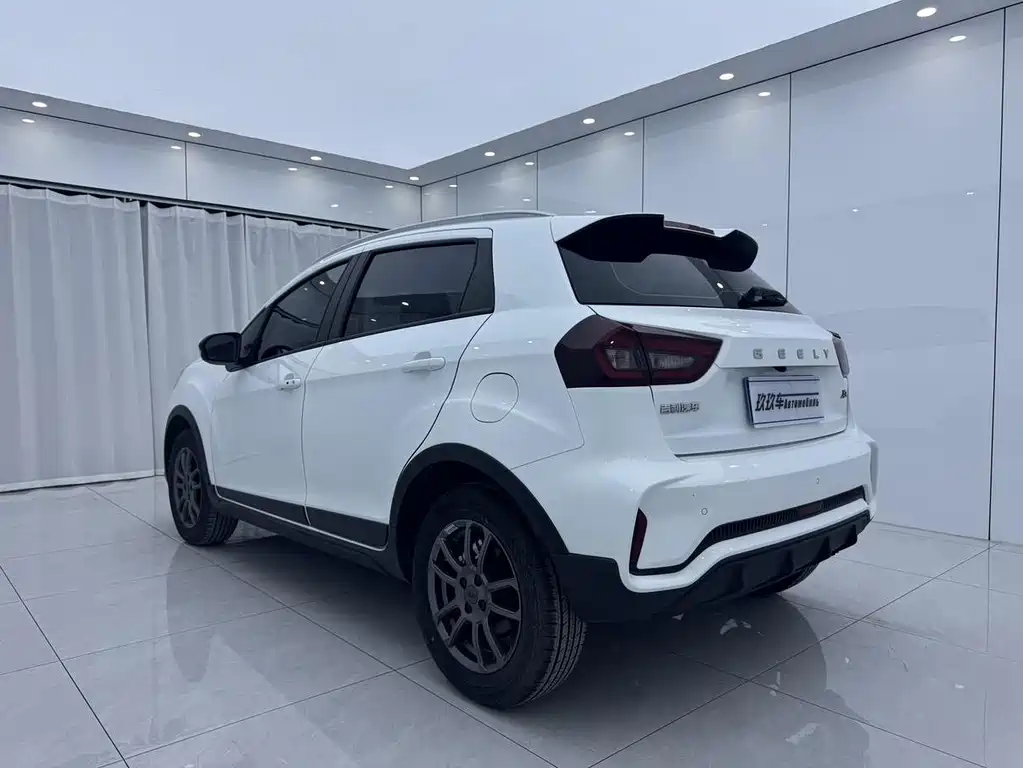 Geely Vision X3 — миниатюра 4