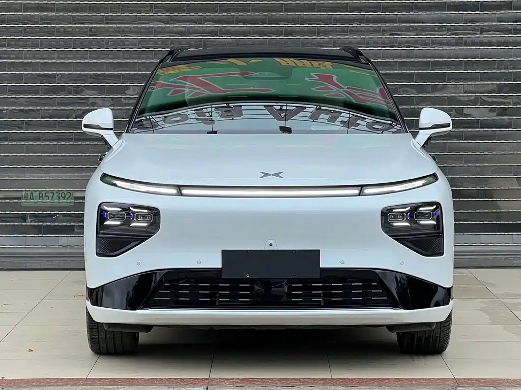 XPeng G9 — миниатюра 3
