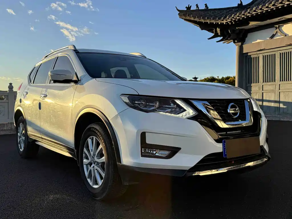 Nissan X-Trail — миниатюра 3