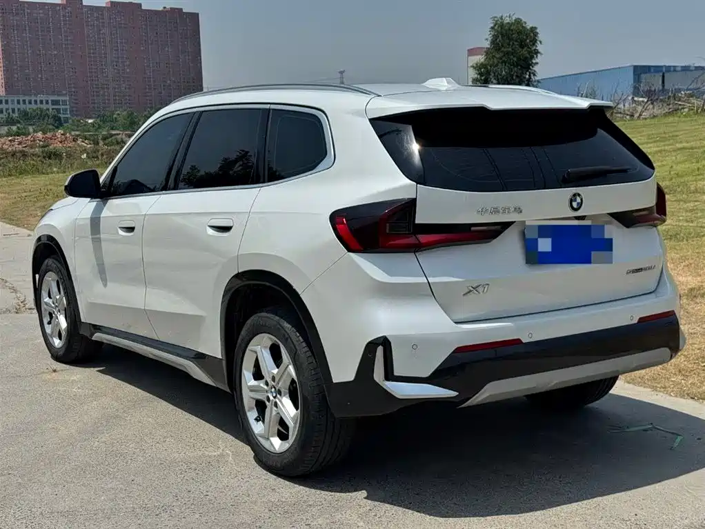 BMW X1 2023 sDrive20Li X