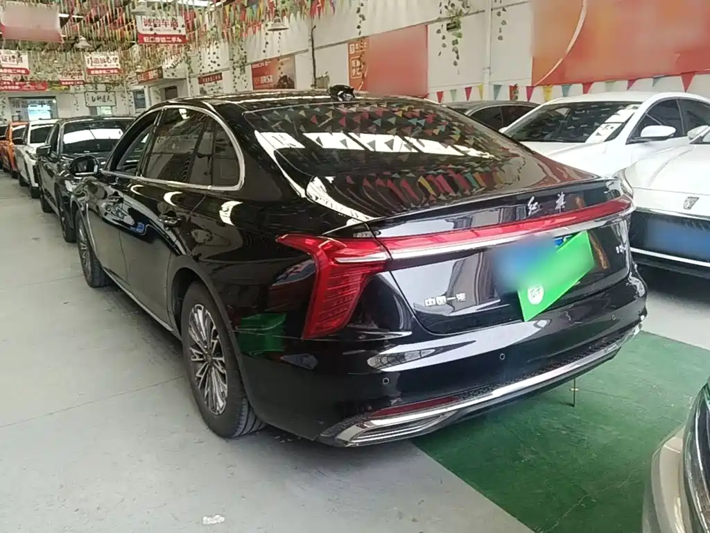 Hongqi Hongqi H5 — миниатюра 5