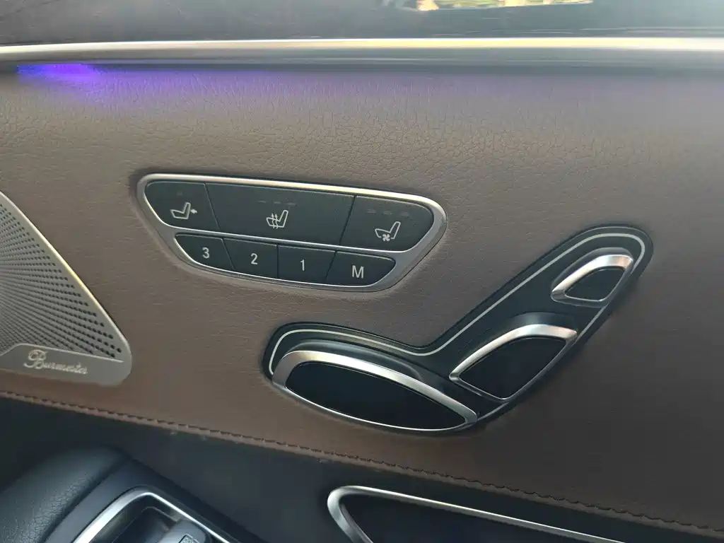 Mercedes-Benz S-Class — миниатюра 12