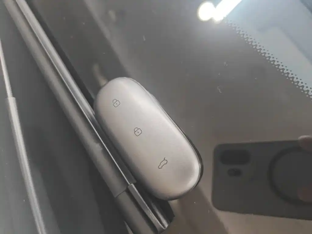Li Auto Li L7 — миниатюра 9