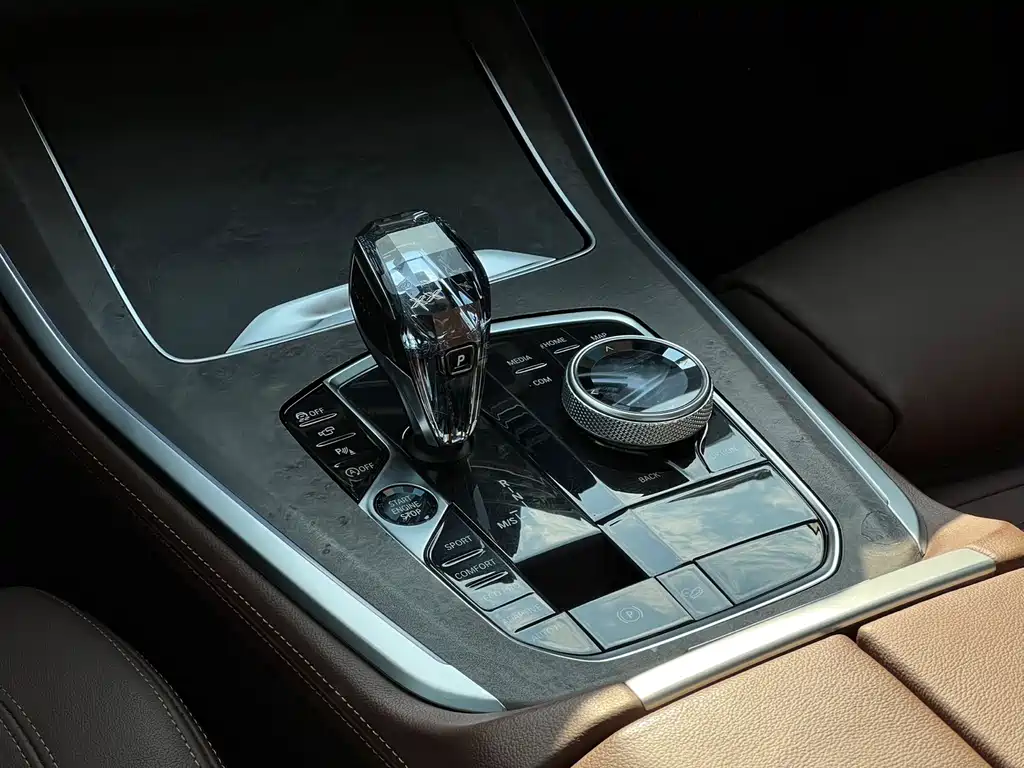 BMW X5 (Import) — миниатюра 7