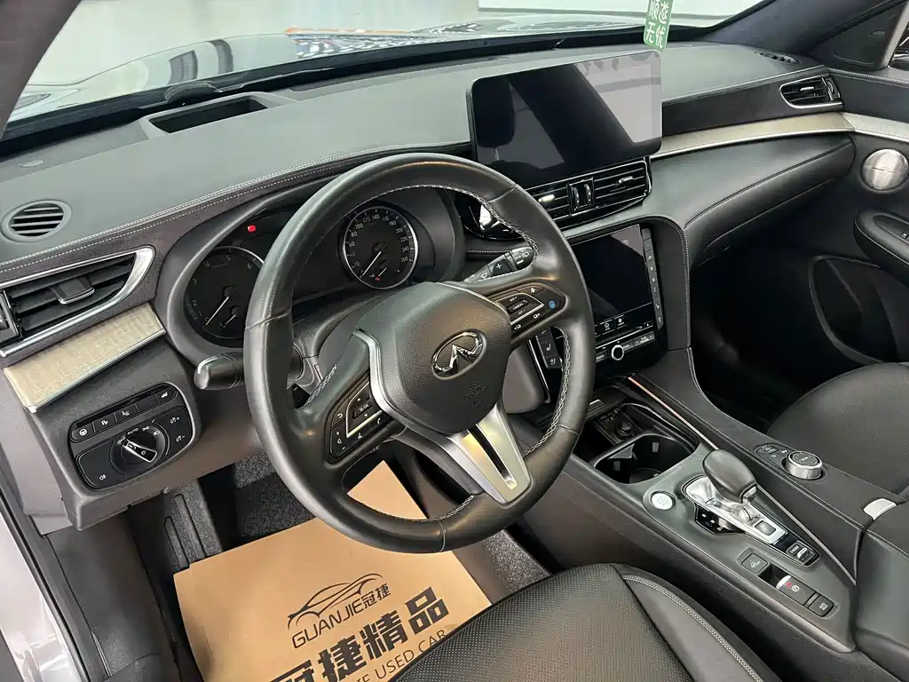 Infiniti QX50 — миниатюра 6
