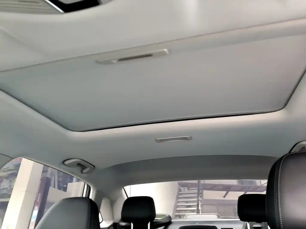 Geely Emgrand — миниатюра 18