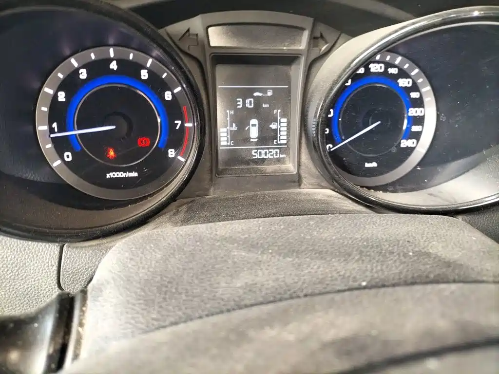 Changan CS15 — миниатюра 8