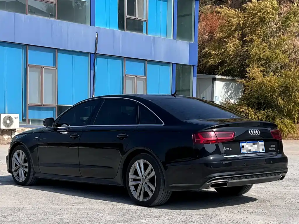 Audi A6L — миниатюра 6