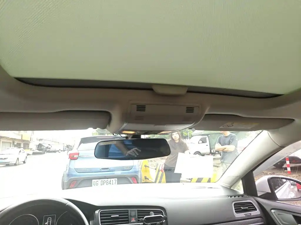 Volkswagen Golf — миниатюра 14