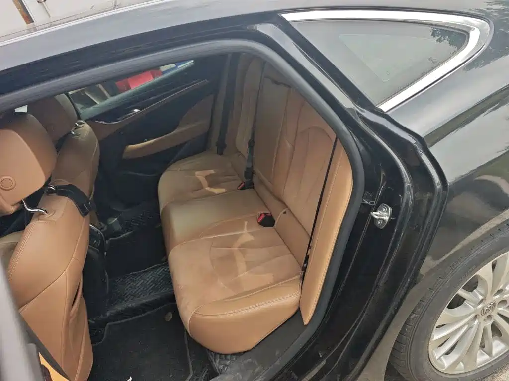 Buick LaCrosse — миниатюра 18