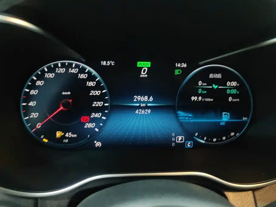 Mercedes-Benz C-Class — миниатюра 14