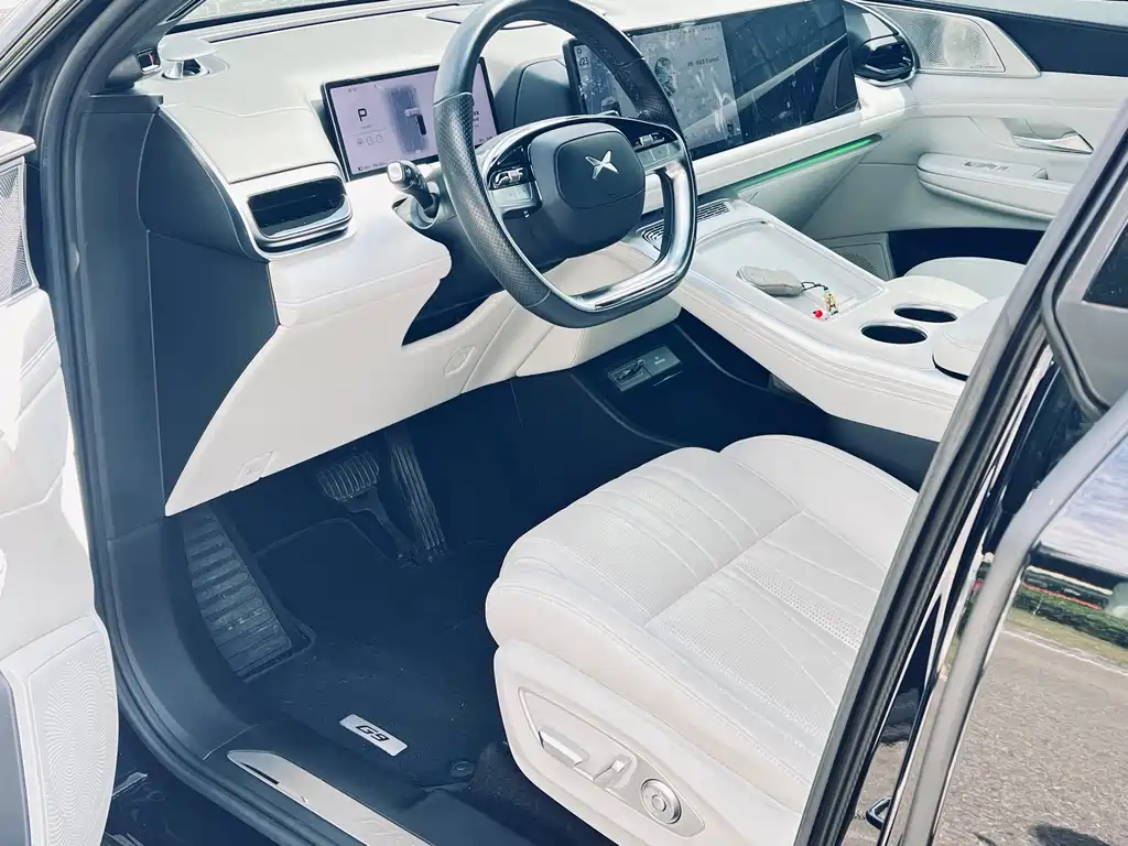 XPeng G9 — миниатюра 7