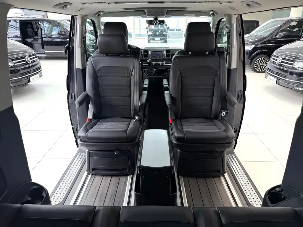 Volkswagen Multivan — миниатюра 19