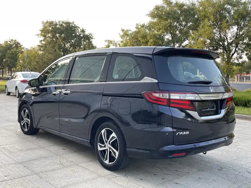 Honda Odyssey — миниатюра 4