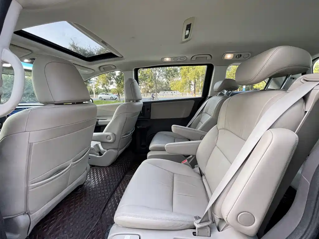 Honda Odyssey — миниатюра 9