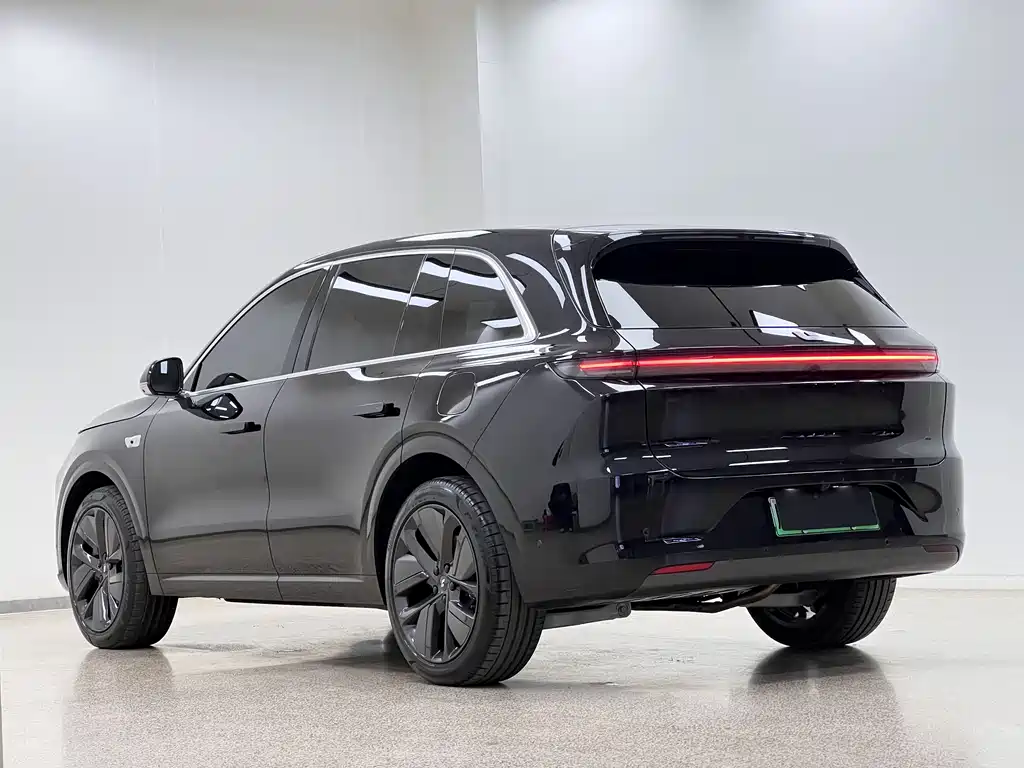 Li Auto IDEAL L6