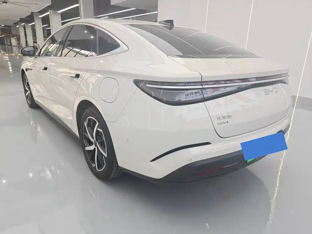 BYD Seal 07 DM-i — миниатюра 7