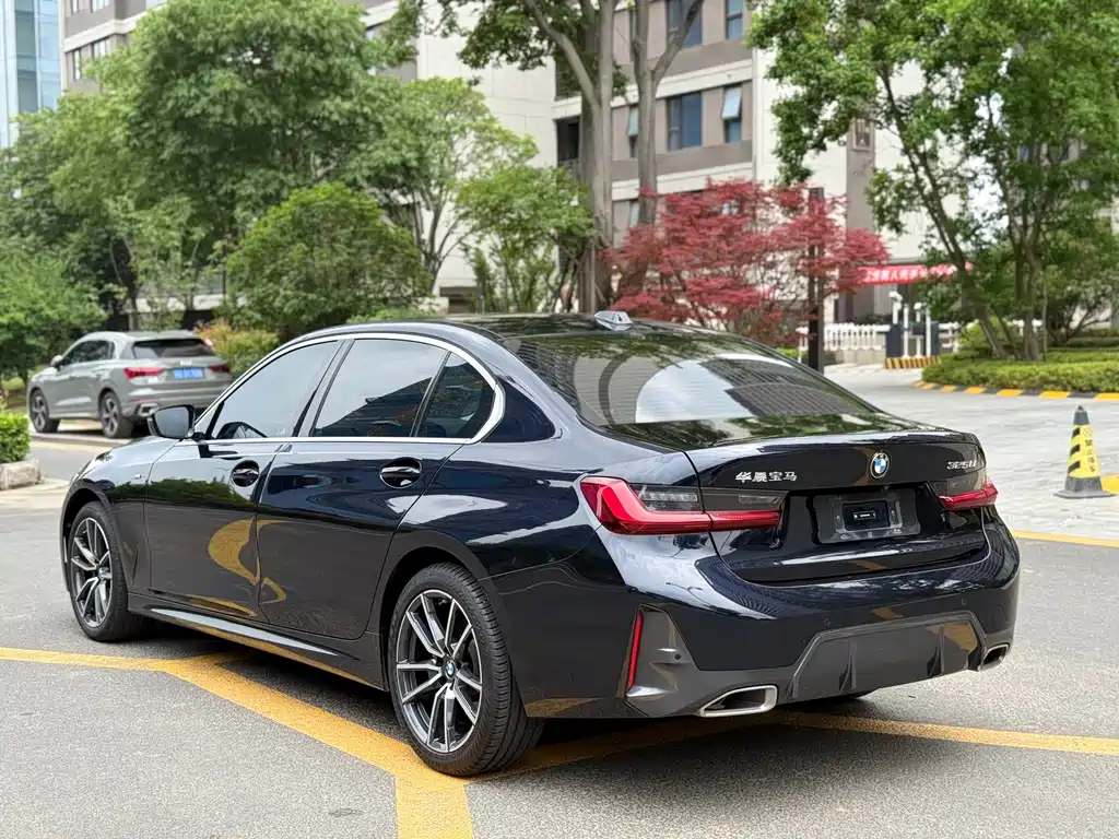 BMW 3 Series — миниатюра 7