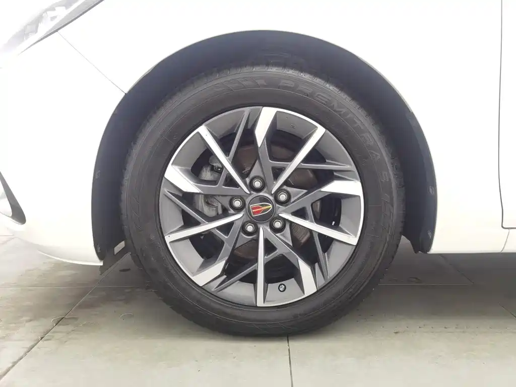 Hongqi Hongqi H5 — миниатюра 17