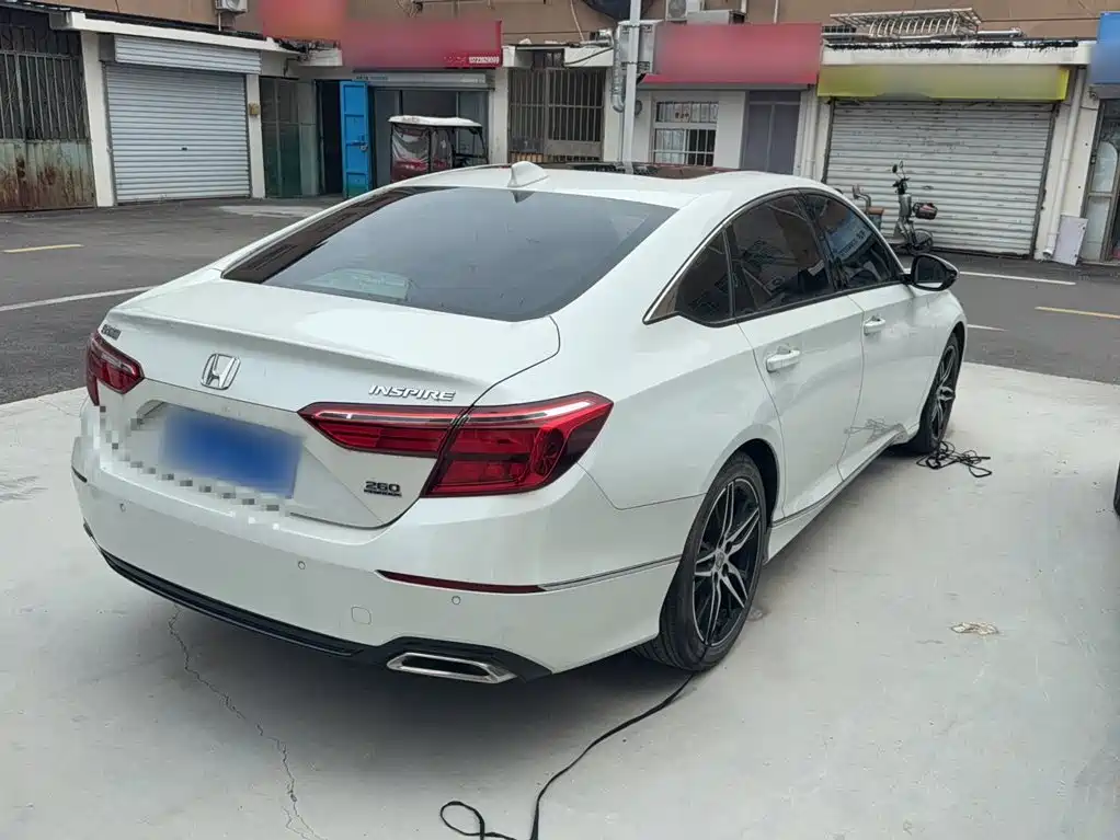 Honda Inspire — миниатюра 5