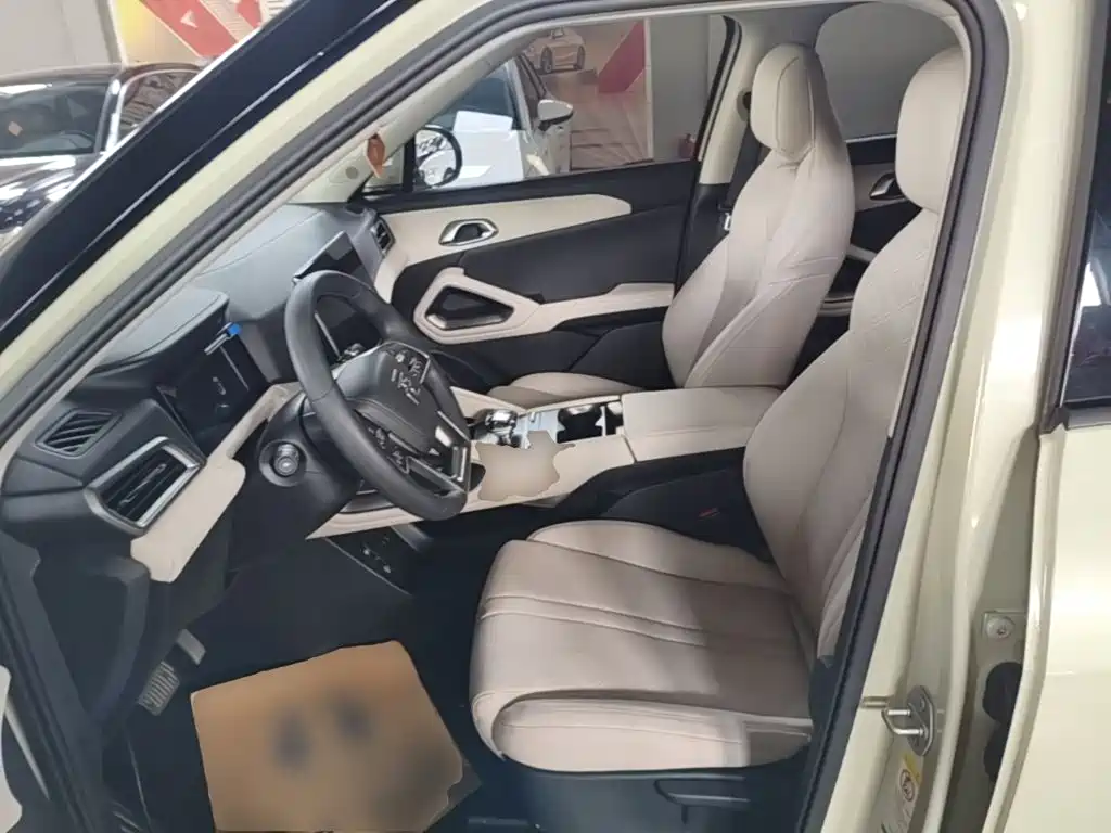 BYD Yuan UP — миниатюра 15