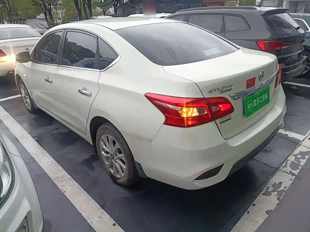 Nissan Sylphy — миниатюра 5