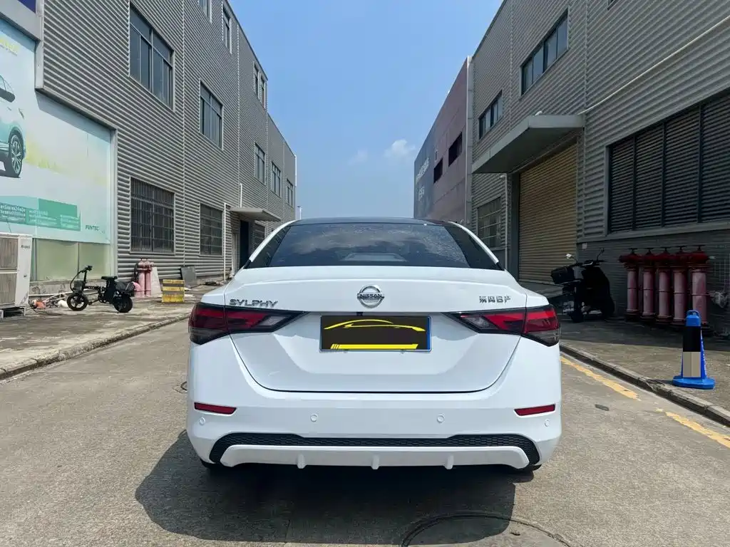 Nissan Sylphy — миниатюра 4