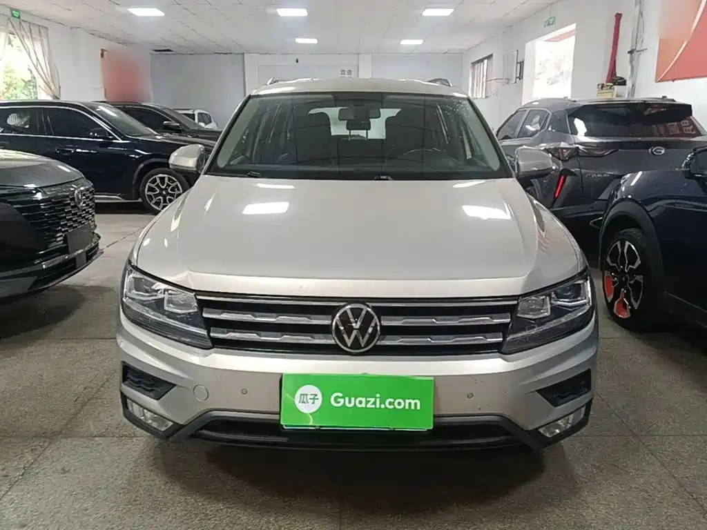 Volkswagen Tiguan L — миниатюра 3