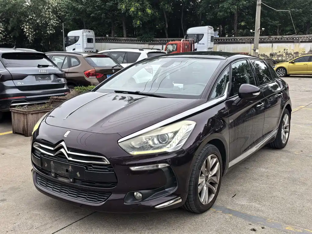 Купить DS DS 5