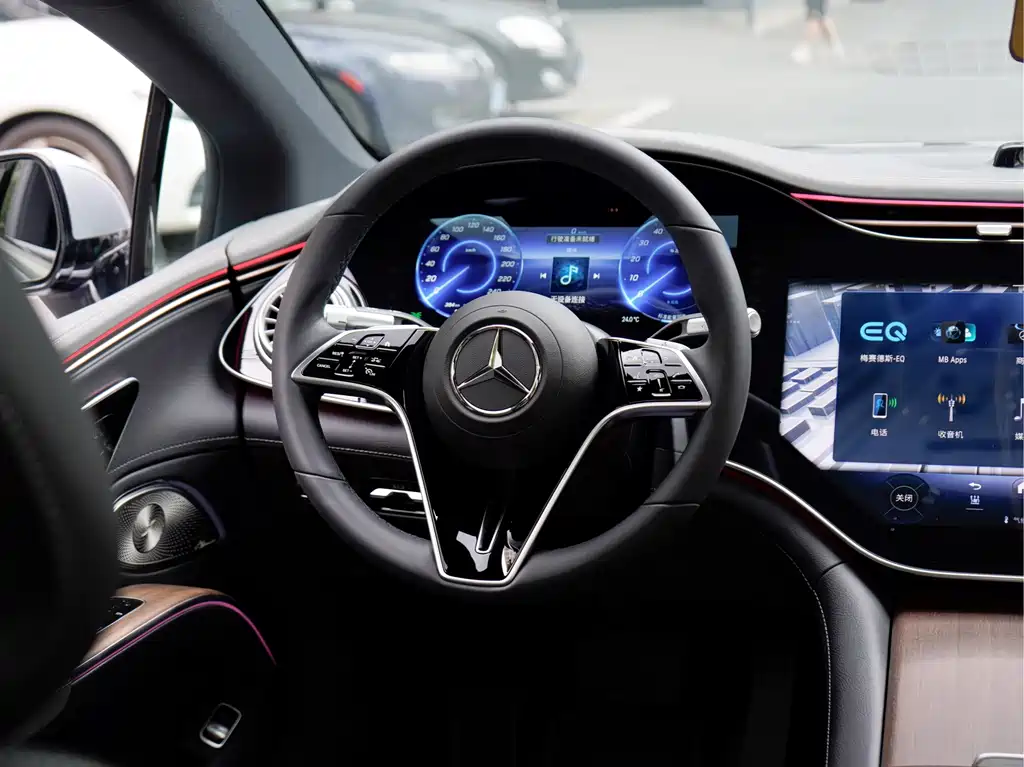 Mercedes-Benz EQS — миниатюра 20