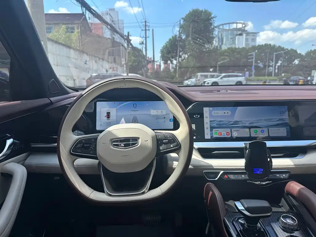 Geely Xingyue L — миниатюра 13