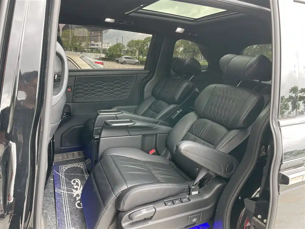 Honda Elysion 2024 2.0L e:HEV Luxury