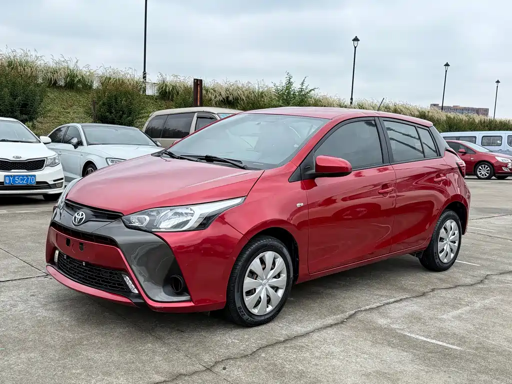 Toyota Yaris L 2019