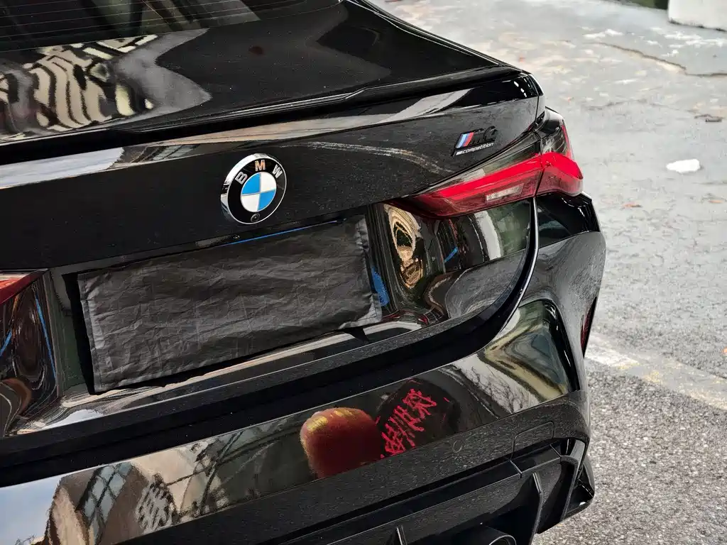 BMW M4 — миниатюра 6