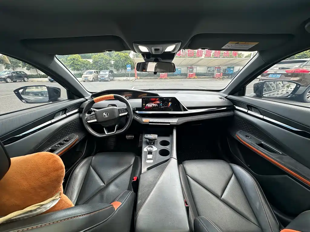 Changan UNI-V — миниатюра 11