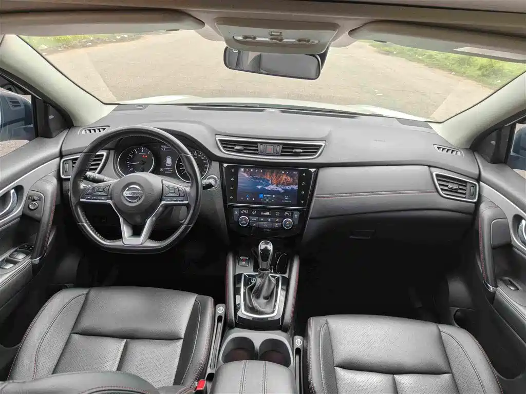 Nissan Qashqai — миниатюра 6